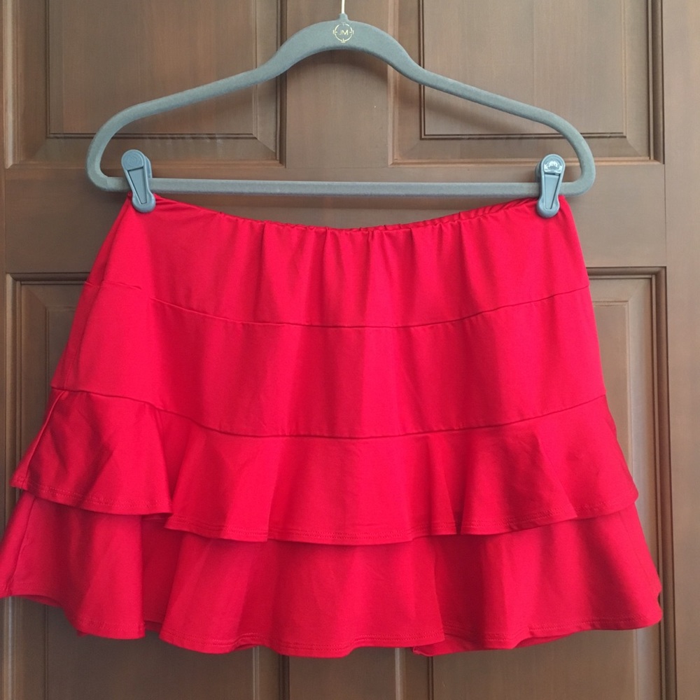 Tennis or golf skort. Size XL